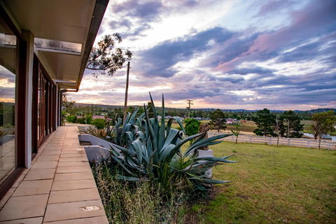 Belmont - Hotel Accommodation 6