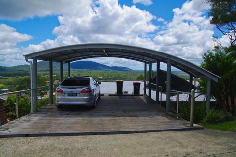 Coastwatch, 26 Comara Terrace - Hotel Accommodation 9