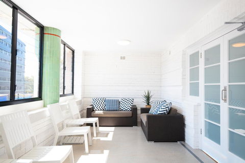 Horse And Jockey Hotel Homebush - Hotel Accommodation 11