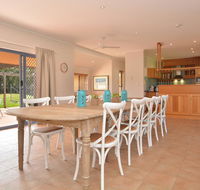 James Estate Guesthouse - Hotel Accommodation