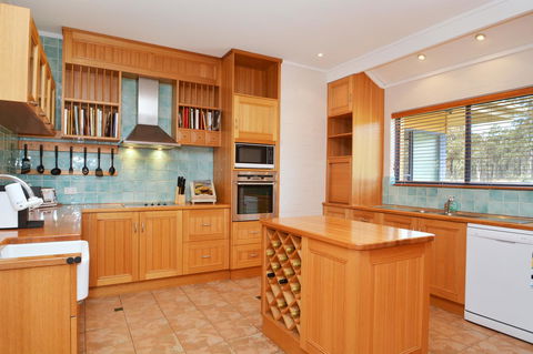 JE Guesthouse, Central To All The Hunter Valley Has To Offer - Hotel Accommodation 12