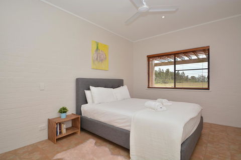 JE Guesthouse, Central To All The Hunter Valley Has To Offer - Hotel Accommodation 25