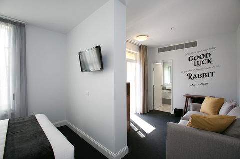 The Lucky Hotel - Hotel Accommodation 29