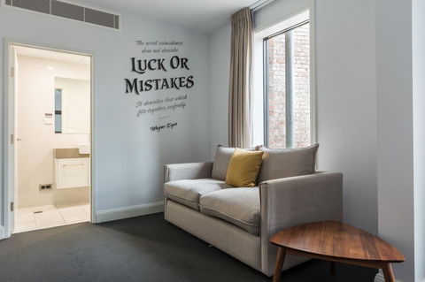 The Lucky Hotel - Hotel Accommodation 23