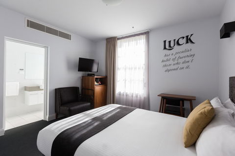 The Lucky Hotel - Hotel Accommodation 3