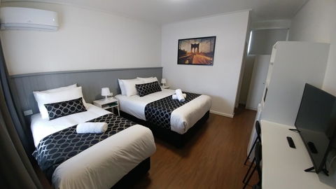 Eden Motel - Hotel Accommodation 4