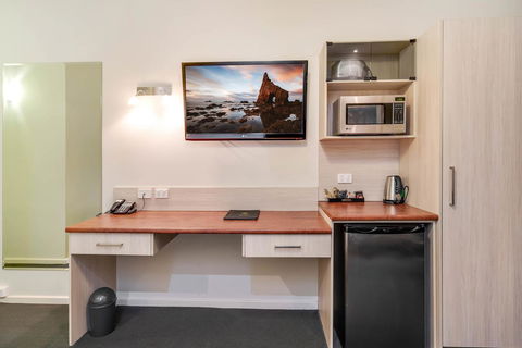 Prince Of Wales Hotel - Hotel Accommodation 28