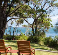 By the Beach BB Self Contained Apartments - Hotel Accommodation
