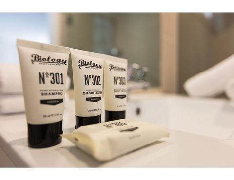 Spacious Cottage With Views, 10 Mins From The City - Hotel Accommodation 15