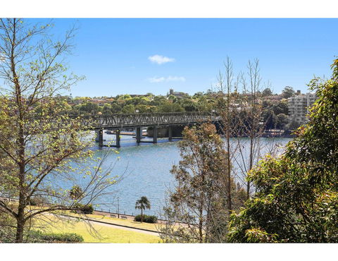 Spacious Cottage With Views, 10 Mins From The City - Hotel Accommodation 22