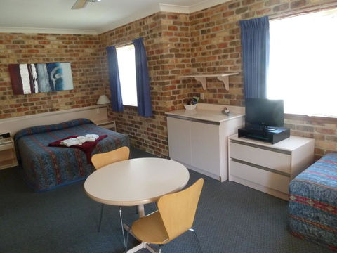 Mollymook Surfbeach Motel & Apartments - Hotel Accommodation 24