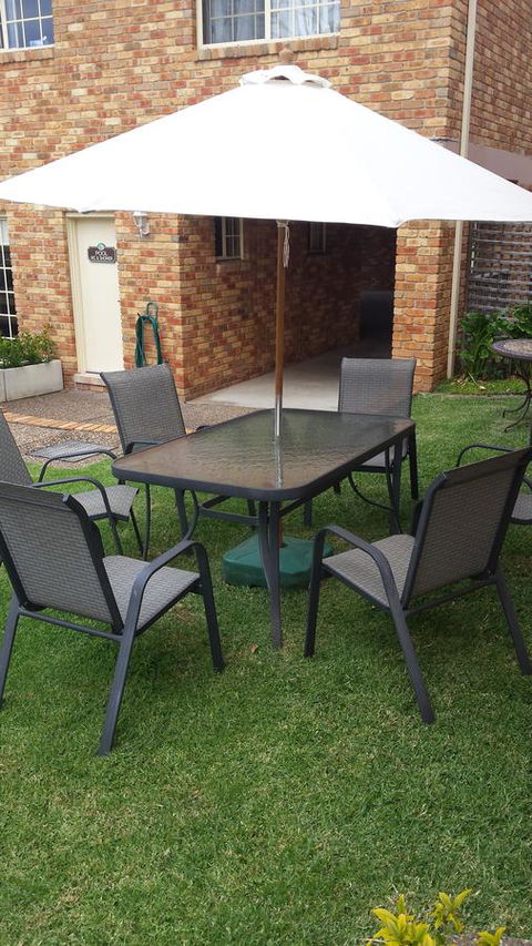 Mollymook Surfbeach Motel & Apartments - Hotel Accommodation 11
