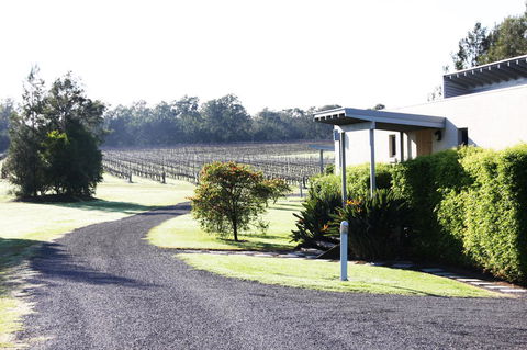 Adina Vineyard - Hotel Accommodation 11