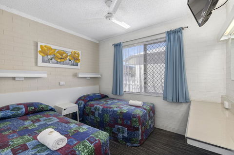Coastal Bay Motel - Hotel Accommodation 15