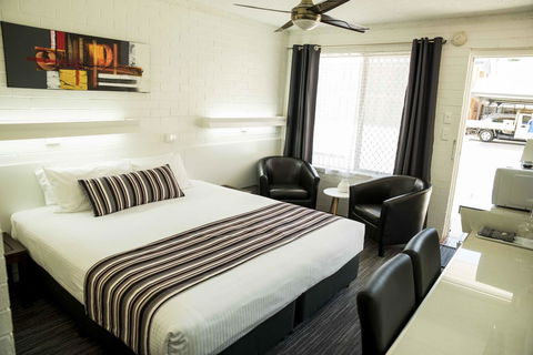 Coastal Bay Motel - Hotel Accommodation 27