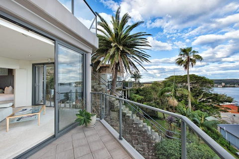 STUNNING MANLY VIEWS - Hotel Accommodation 9