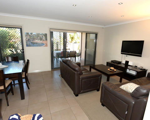 Yarrawonga Waterfront Apartments - Hotel Accommodation 7