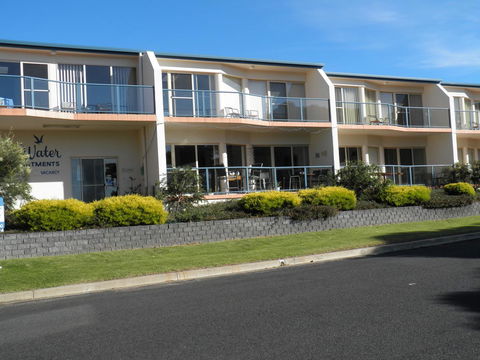 BlueWater Apartments - Hotel Accommodation 2