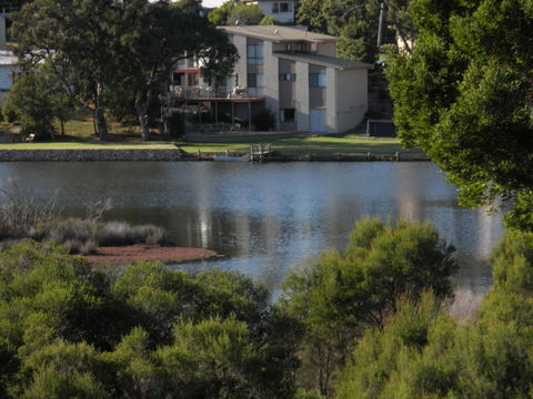 BlueWater Apartments - Hotel Accommodation 8