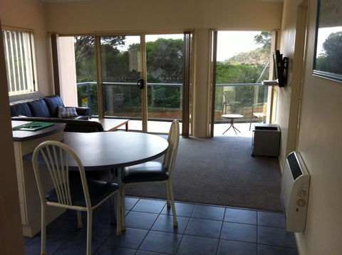 BlueWater Apartments - Hotel Accommodation 12
