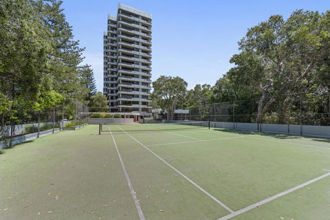 Pacific Towers Beach Resort - Hotel Accommodation 13