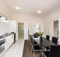 Horizon Apartments - Hotel Accommodation