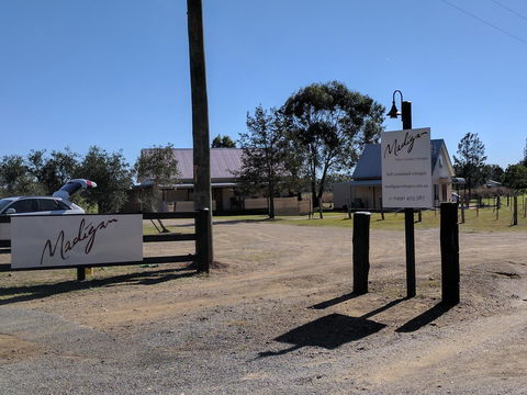 Madigan Wine Country Cottages - Hotel Accommodation 3