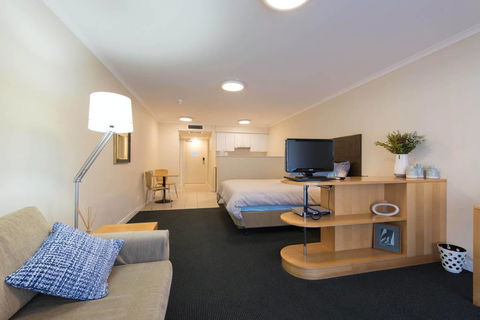 Grande Esplanade Studio - Hotel Accommodation 6