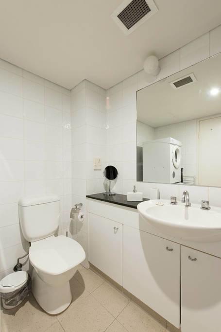 Grande Esplanade Studio - Hotel Accommodation 10