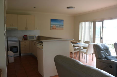 Beaches Apartments Merimbula - Hotel Accommodation 17