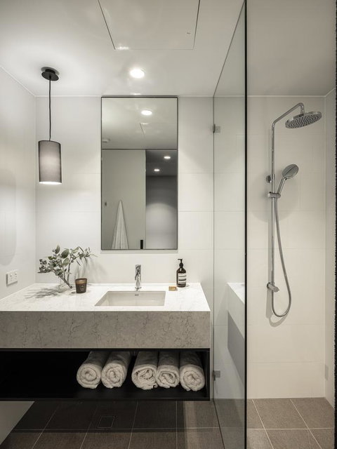 Mercure Sydney Rouse Hill - Hotel Accommodation 17