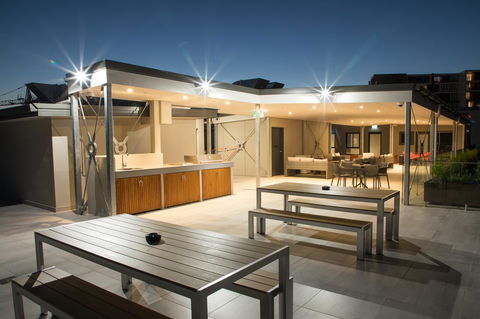 Studio 8 Residences - Adults Only - Hotel Accommodation 9