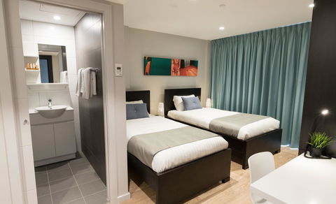 Studio 8 Residences - Adults Only - Hotel Accommodation 2