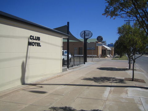 Balranald Club Motel - Hotel Accommodation 14