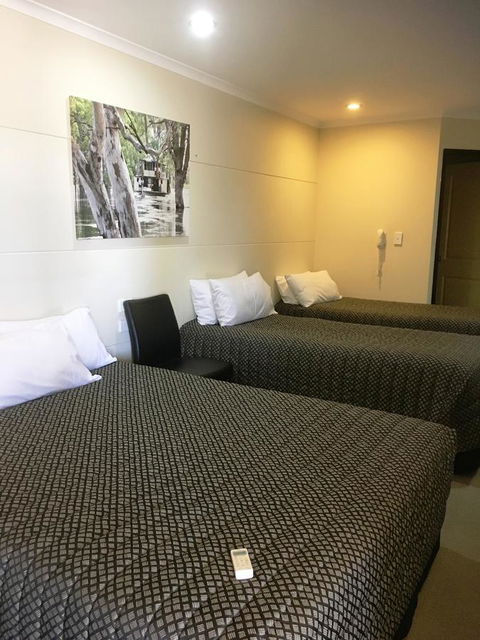 Balranald Club Motel - Hotel Accommodation 16