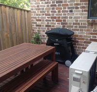 Hideaway Holiday Apartments - Hotel Accommodation