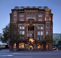 Adina Apartment Hotel Sydney Central - Hotel Accommodation