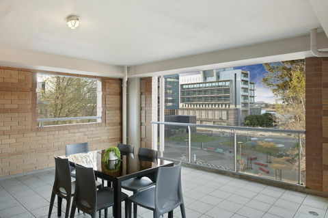 Quest Newcastle - Hotel Accommodation 8