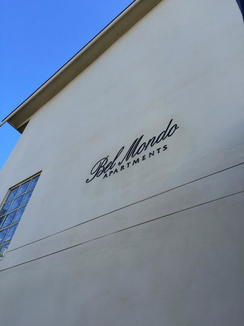 Bel Mondo Apartments - Hotel Accommodation 2