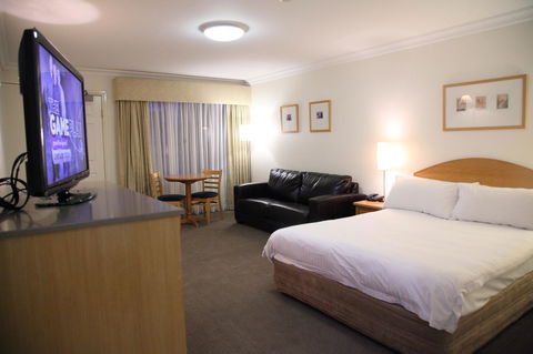 Carlyle Suites & Apartments - Hotel Accommodation 17