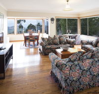 Echo Point Village - Hotel Accommodation