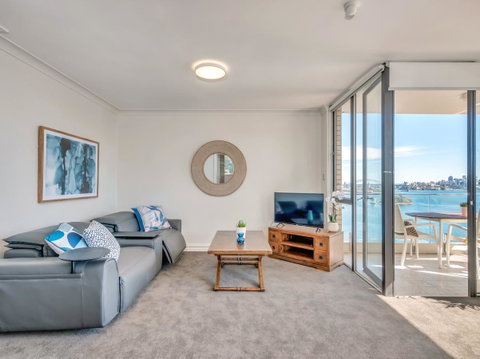Panoramic Harbour Views And Unbeatable Comfort - Hotel Accommodation 2