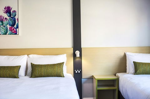 Nightcap At Hume Hotel - Hotel Accommodation 13