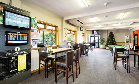 Nightcap At Hume Hotel - Hotel Accommodation 23