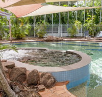Nightcliff Foreshore Getaway - McKay Gardens - Hotel Accommodation