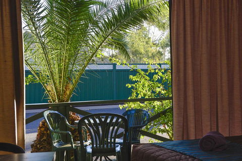 Desert Palms Alice Springs - Hotel Accommodation 4