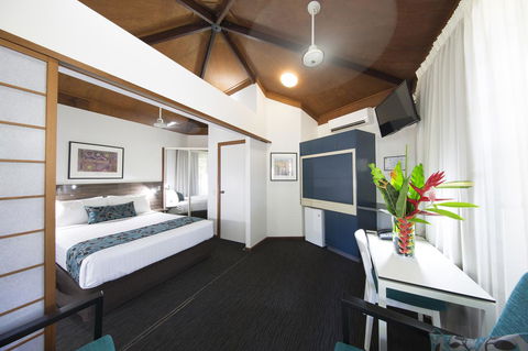 Palms City Resort - Hotel Accommodation 40