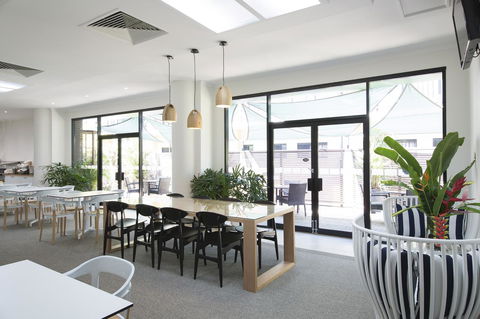 Palms City Resort - Hotel Accommodation 3