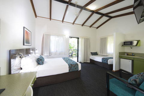 Palms City Resort - Hotel Accommodation 5