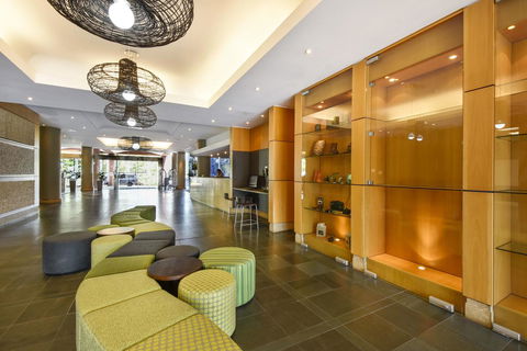 Mantra On The Esplanade - Hotel Accommodation 35